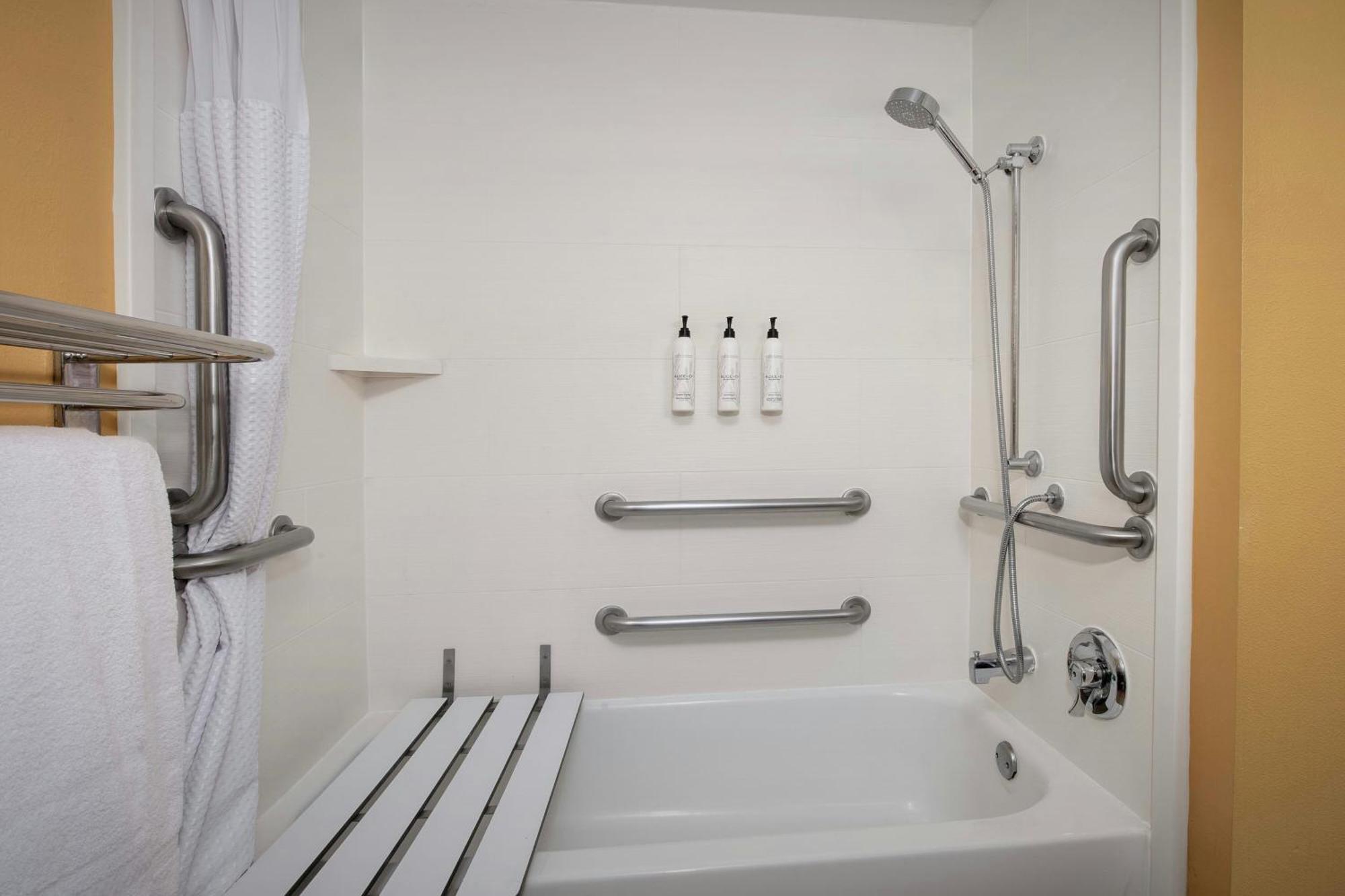 Towneplace Suites By Marriott Portland Hillsboro Extérieur photo