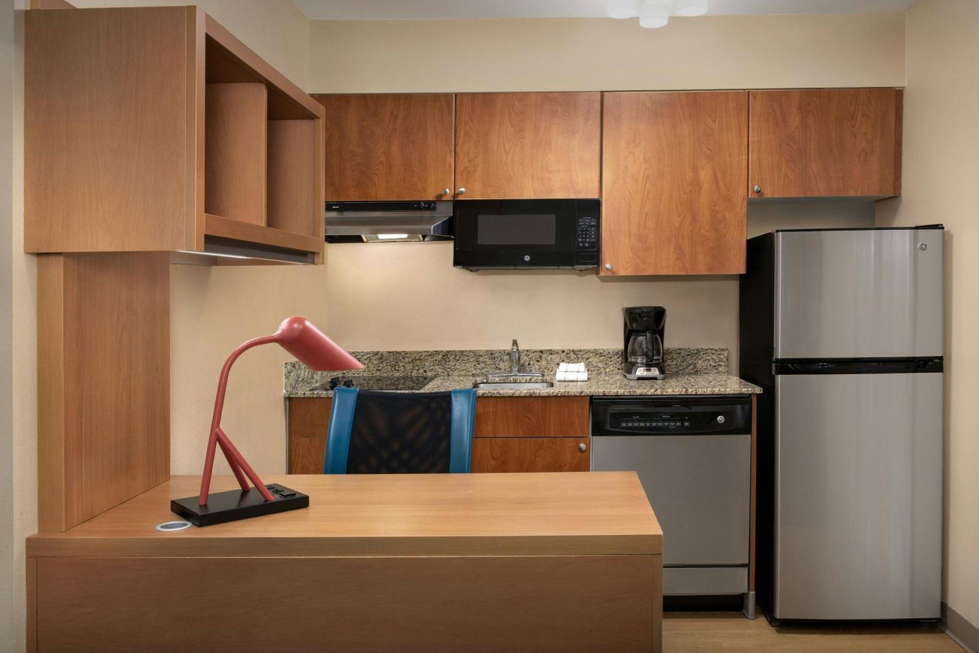 Towneplace Suites By Marriott Portland Hillsboro Extérieur photo