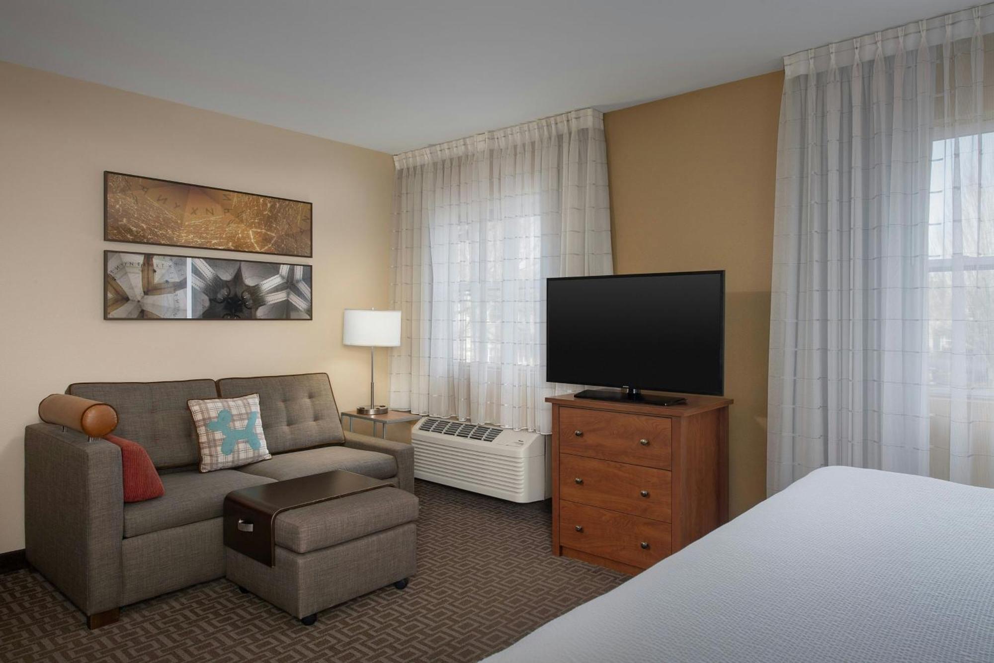 Towneplace Suites By Marriott Portland Hillsboro Extérieur photo
